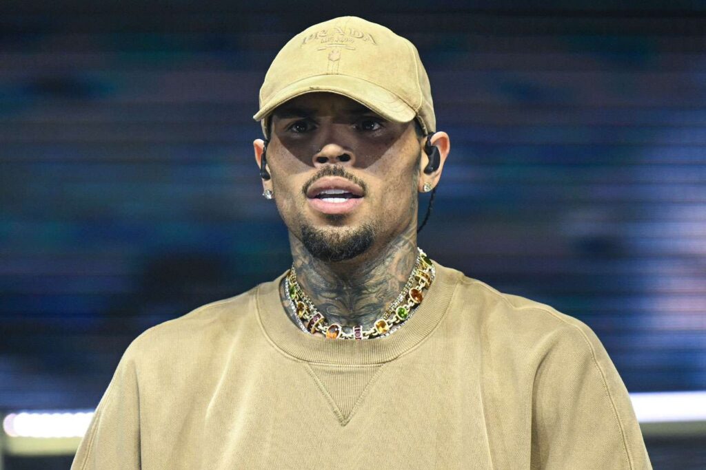 chris-brown-051525-tout-04fafeb53cbe47388a35c25eb633170d872028925929978839
